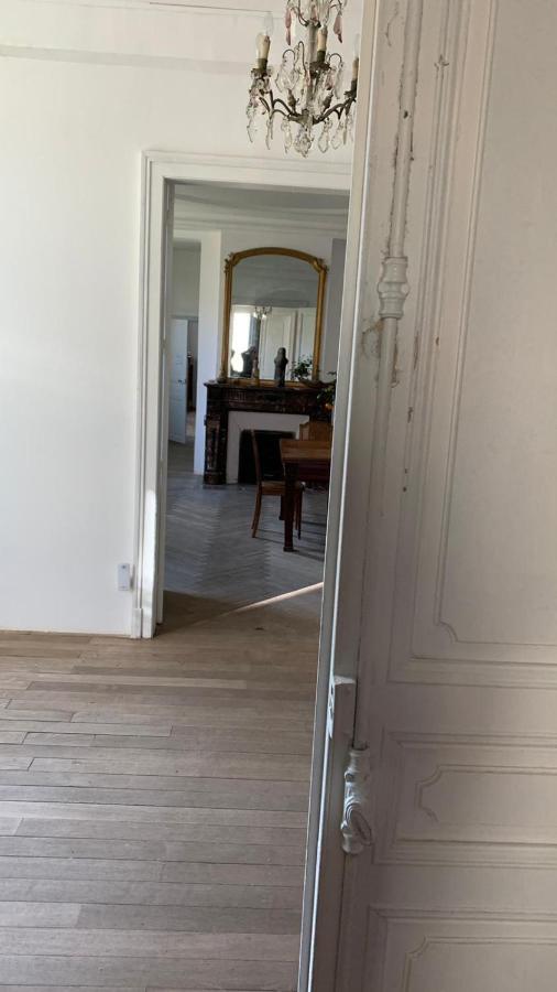 Grand Corps De Ferme A La Rue Messire Etienne 89113 Neuilly Valravillon Villa Екстериор снимка