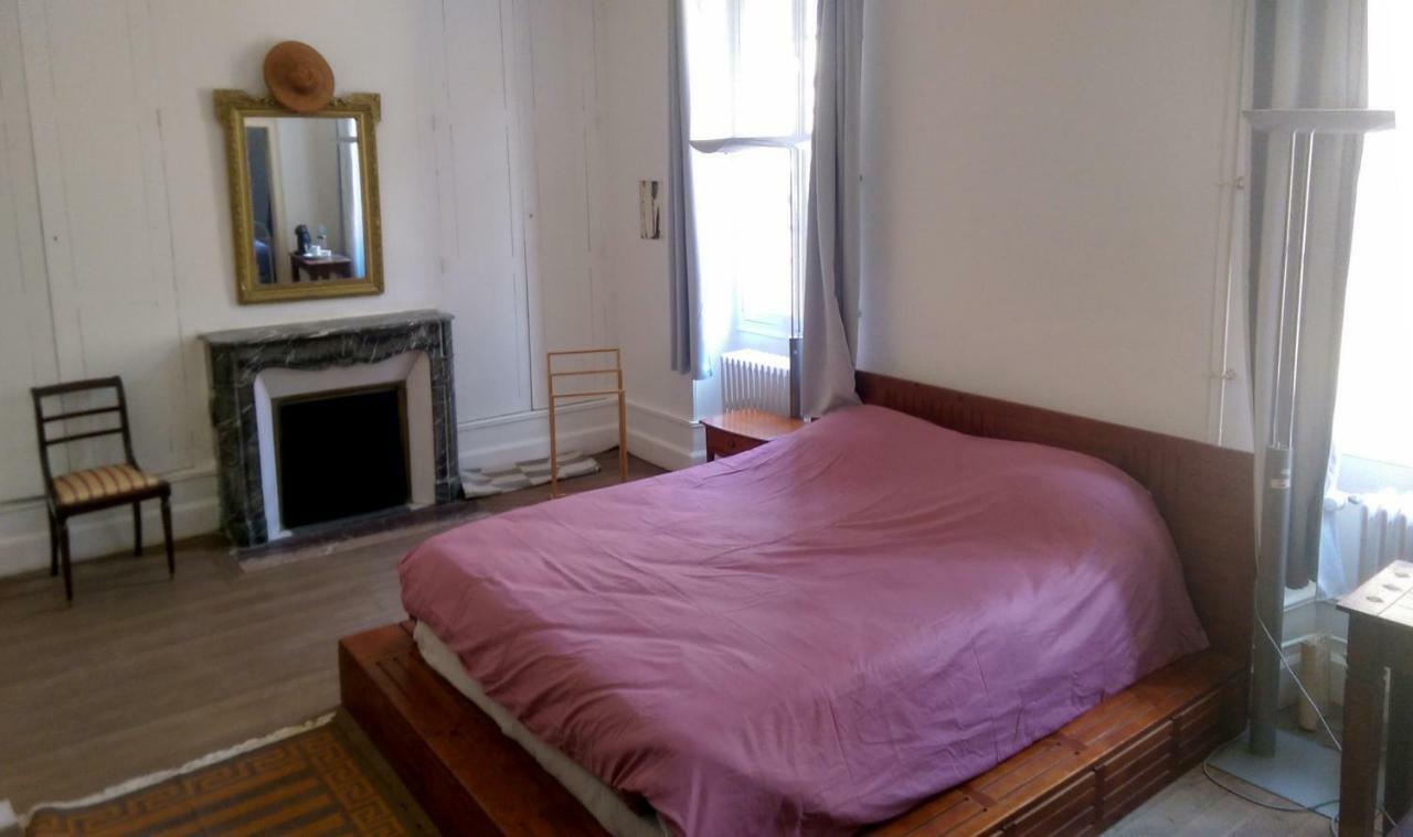 Grand Corps De Ferme A La Rue Messire Etienne 89113 Neuilly Valravillon Villa Екстериор снимка